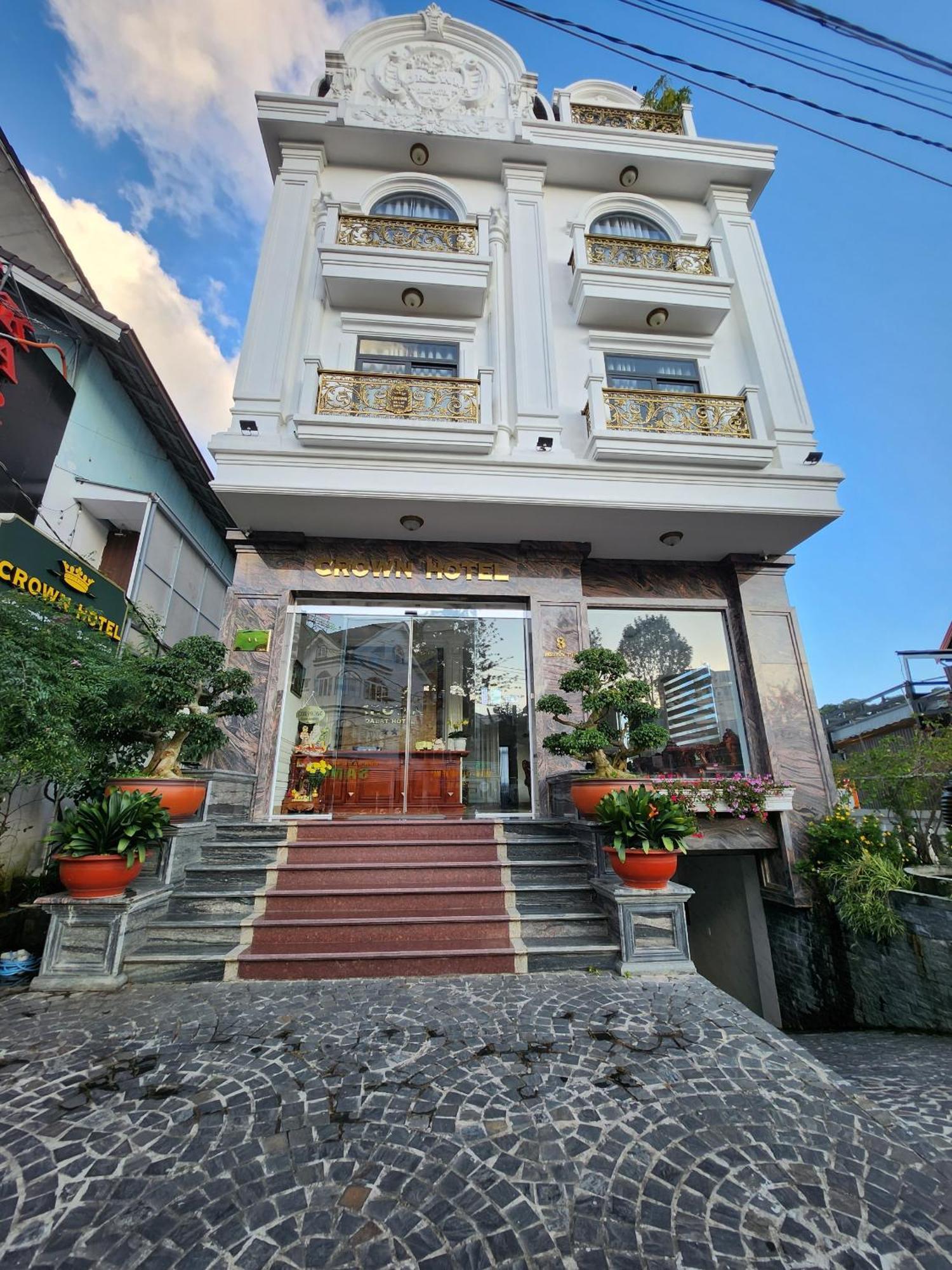 Crown Dalat Hotel Bagian luar foto