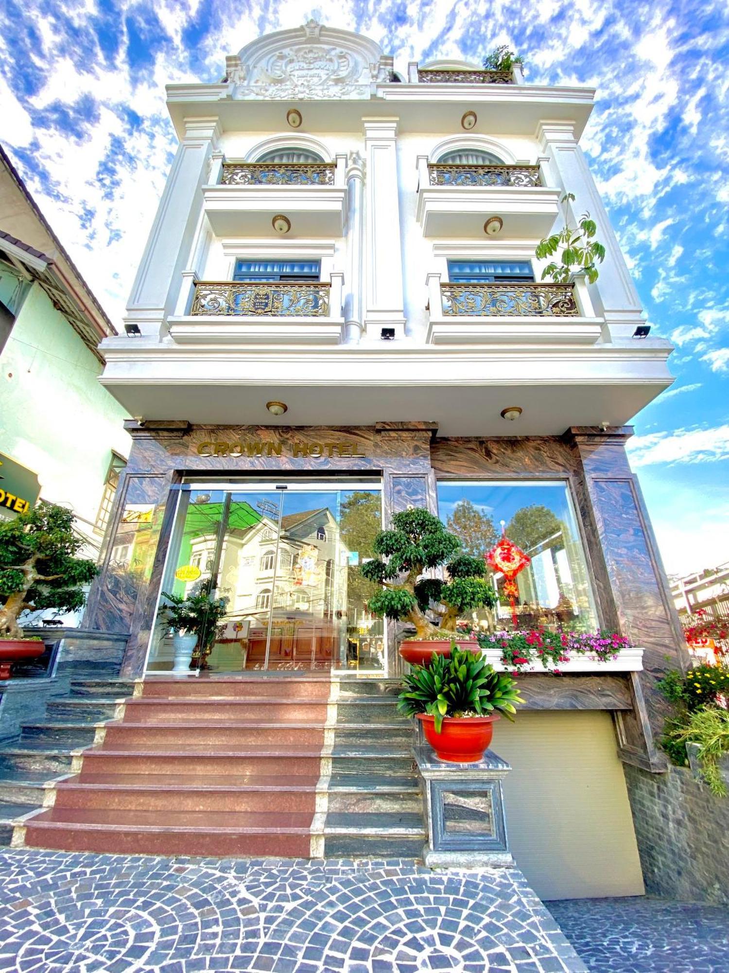 Crown Dalat Hotel Bagian luar foto